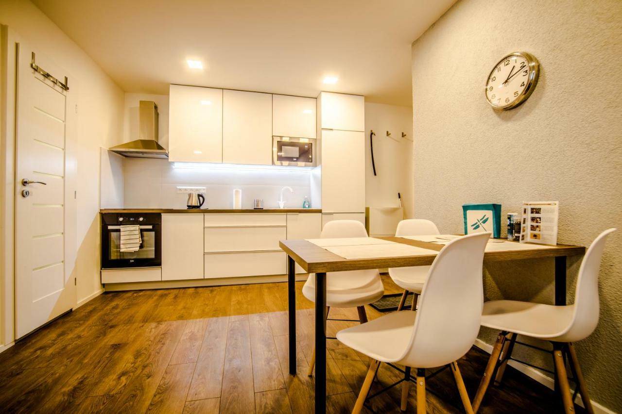 Central Apartments By Kovee บราติสลาวา ภายนอก รูปภาพ